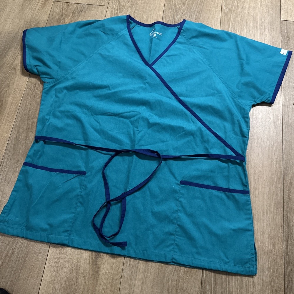 Butter-Soft Women's Scrub Top Green Blue Wrap Style Nursing Size XL‎